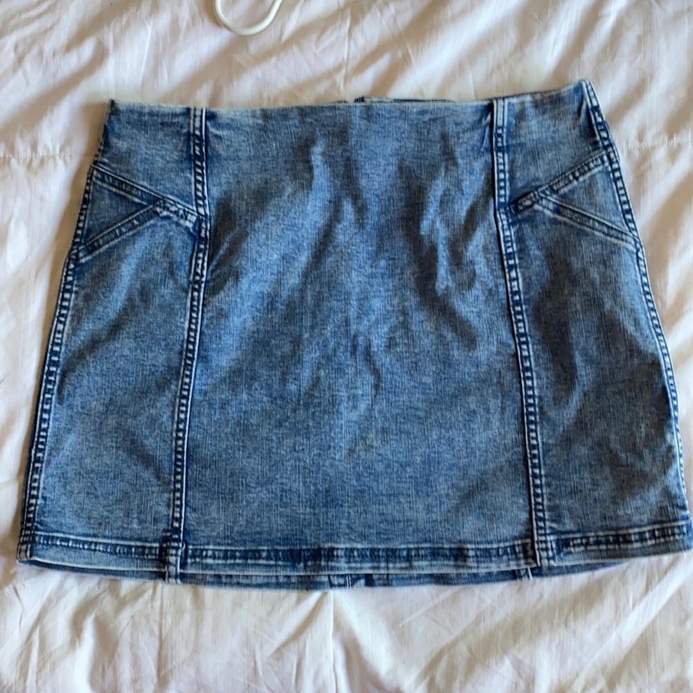 Brand New/Never Worn Wild Fable Denim Skirt